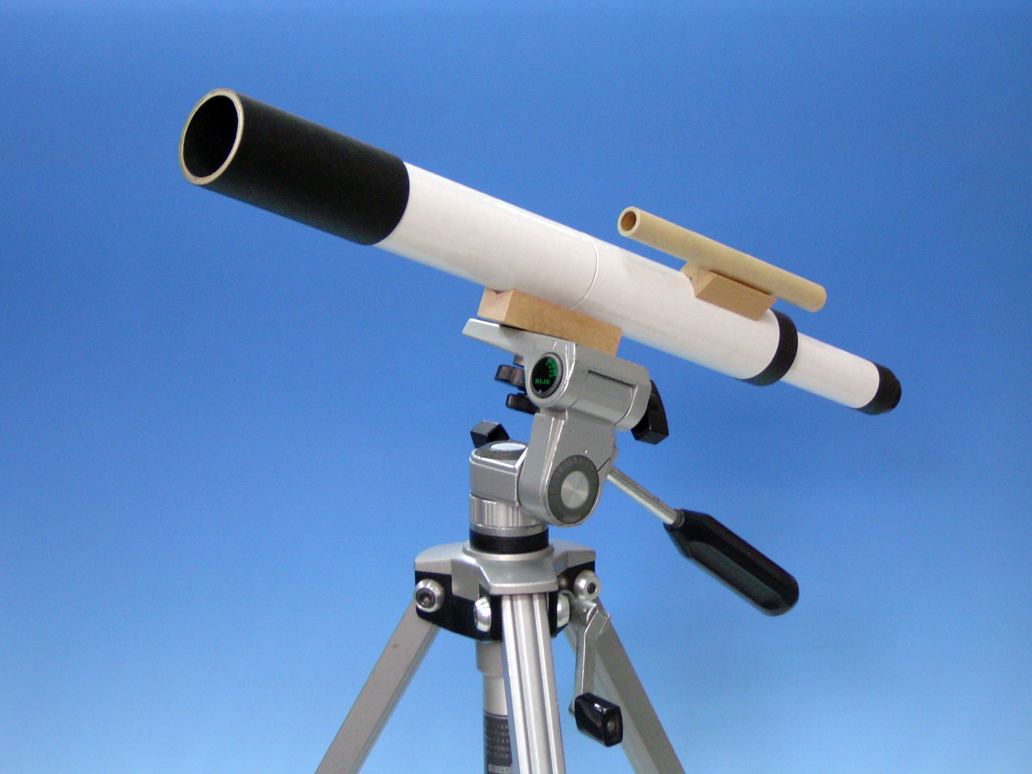 天体望遠鏡を作ってみよう!(川口市立科学館連携事業)